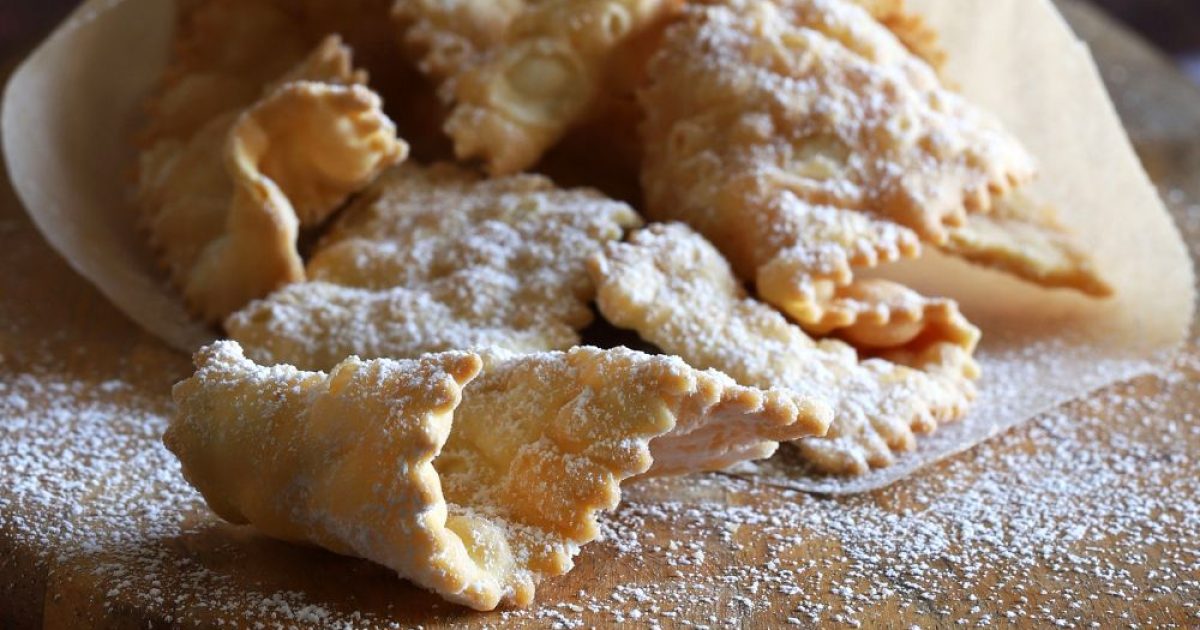 Chiacchiere di carnevale! quelle di una volta un gusto inconfondibile